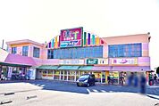 旬鮮食品館カズン関原店 徒歩6分。 450m