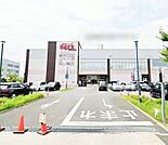 ベルクス足立花畑中央店 徒歩13分。 1000m
