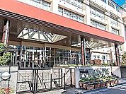 荒川区立南千住第二中学校 徒歩7分。 550m