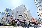 アブアブ赤札堂池袋店 徒歩4分。 260m