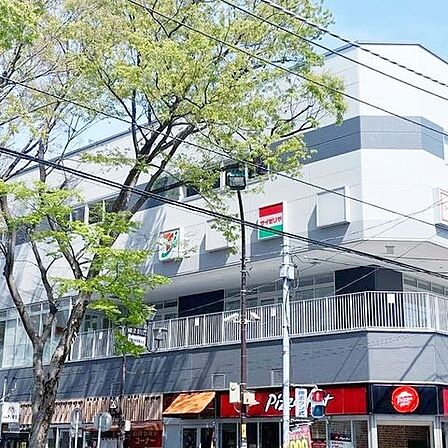 セブンタウン常盤平店 徒歩17分。 1360m