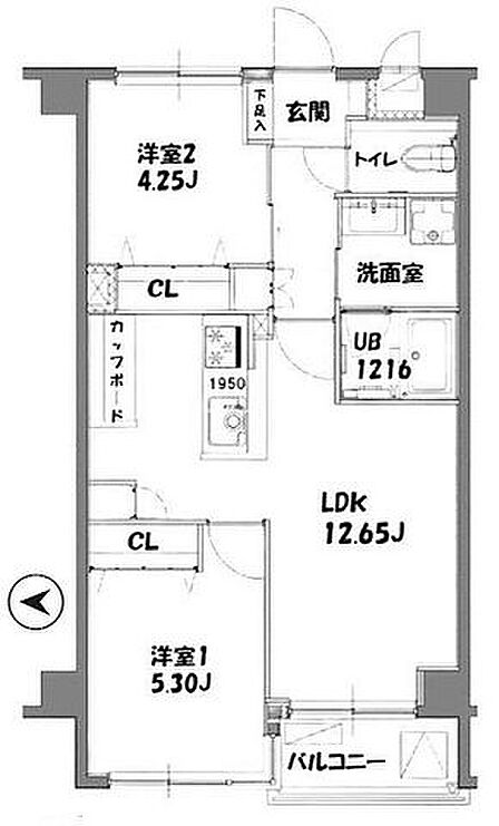 会話をしながらお料理が楽しめる人気の対面式キッチン。各所に収納を設けており荷物が多い方も安心です。