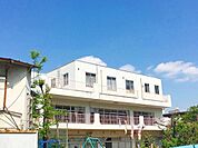 荒川区立南千住第三幼稚園 徒歩3分。 180m
