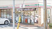 セブンイレブン北区豊島6丁目東店 徒歩6分。 430m
