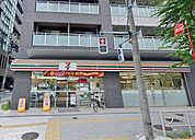 セブンイレブン東池袋3丁目店 徒歩1分。 70m