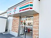 セブンイレブン足立保木間2丁目店 徒歩5分。 340m