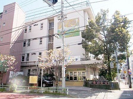 台東区立富士小学校 徒歩7分。 500m