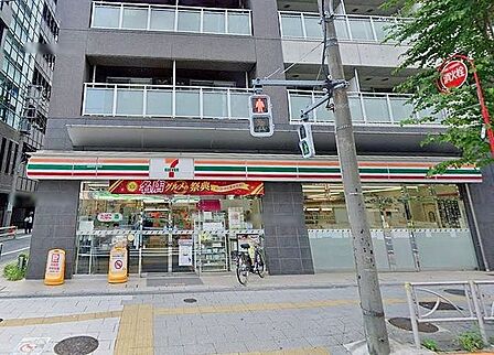 セブンイレブン東池袋3丁目店 徒歩1分。 60m