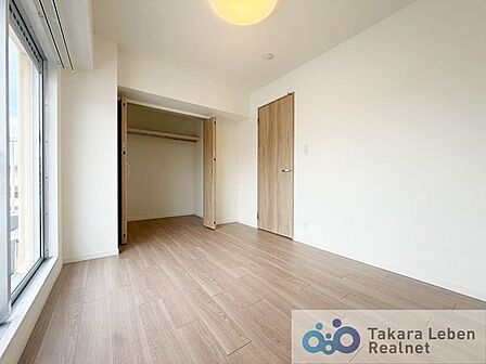 洋室約5.7帖