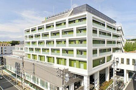 医療法人財団明理会新松戸中央総合病院 徒歩12分。 960m