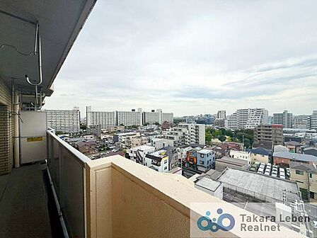 住戸からの眺望。風通しが良く、お洗濯物も早く乾きそうです。毎日のお洗濯が楽しみになりそうです。