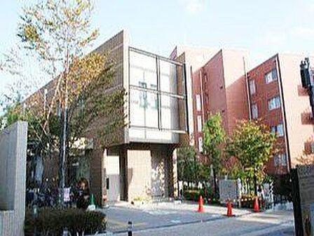 本郷図書館 徒歩16分。 1280m