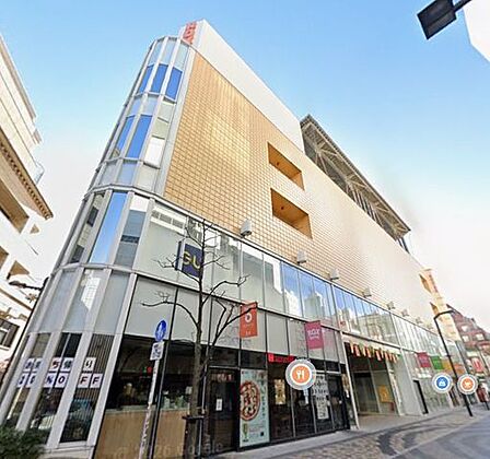 ジーユー浅草ROX・3G店 徒歩12分。 890m