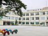 周辺：北区立滝野川第四小学校 徒歩7分。 550m