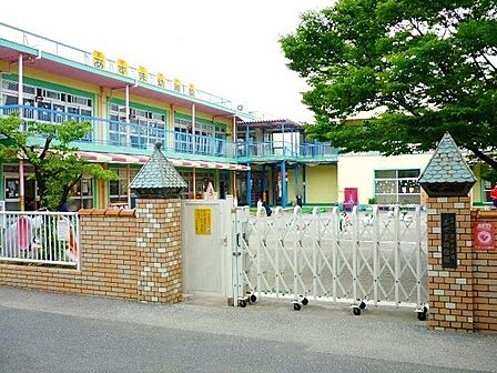 草加市立あずま保育園 徒歩6分。 470m
