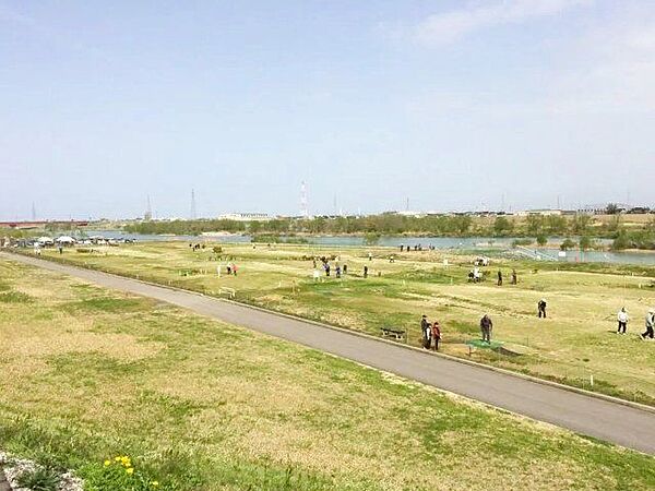 周辺を拡大表示