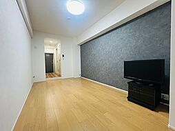 ミールズ江坂 301 3階1Kのリビング/ダイニング