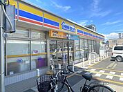 ミニストップ吹田南金田店 450m