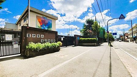 豊中市立第三中学校 380m