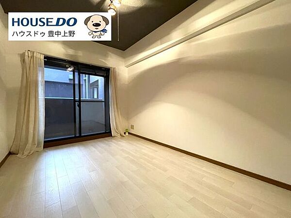 洋室を拡大表示
