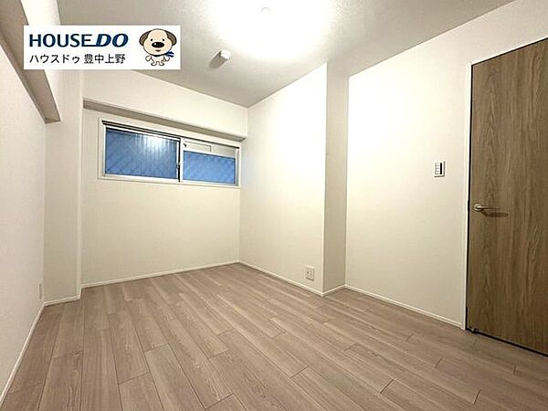 洋室を拡大表示