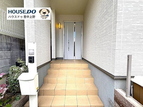 玄関を拡大表示
