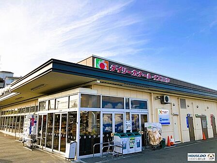 イヅミヤ上新田店 750m