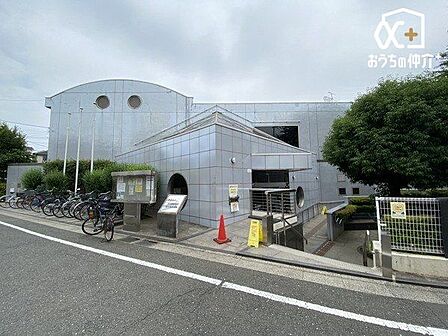 練馬区立南大泉図書館 徒歩4分。【南大泉図書館】開館時間　平日午前9時から午後8時　土日祝日午前9時から午後7時　駐輪スペース有り 280m