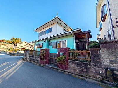 外観：西武池袋線「仏子」駅徒歩13分近くには大きな公園や自然も多い立地です。