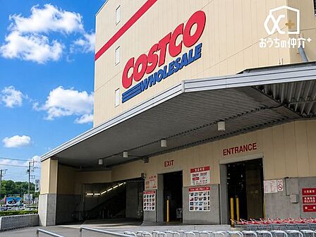 徒歩37分。【コストコホールセール 入間倉庫店】営業時間10時00分~20時00分。駐車台数862台。車椅子対応の駐車場。 2910m