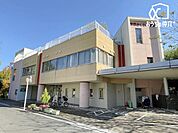 青葉さくら保育園 徒歩9分。【保育時間】7:00ー18:00（延長19:00まで） 【定員】100人 【受入年齢】生後57日から就学未満 710m