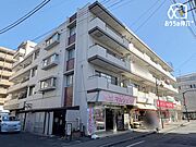 久米川駅徒歩4分の立地です。