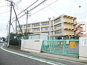 東村山市立秋津東小学校 徒歩14分。【通学 区域】秋津町一丁目、二丁目8から14、22から43、四丁目20から22、33から42、五丁目 1060m