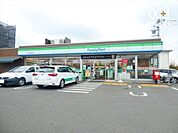 ファミリーマート　東村山富士見町店 徒歩5分。【営業時間】24時間営業【駐車場】あり 350m