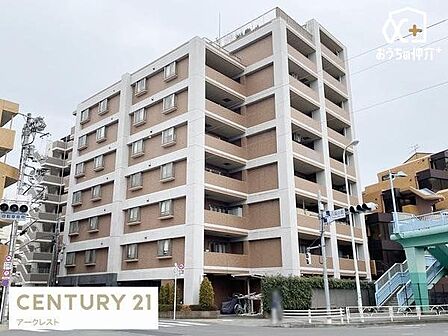 久米川駅まで徒歩6分のマンションです