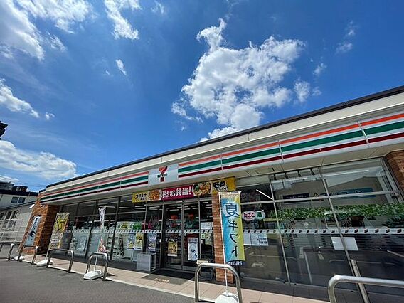セブンイレブン...