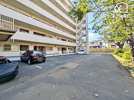 ■敷地内駐車場(空き確認中)