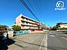 周辺：所沢市立椿峰小学校 徒歩4分。西武池袋線小手指駅が最寄りの小学校でございます。ご近所の評判も良いです！ 270m