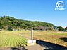 周辺：北山公園　 徒歩19分。管理棟・トイレ（バリアフリー）・休憩施設・ベンチ・四阿・藤棚・水飲場・花菖蒲苑 1480m