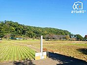 北山公園　 徒歩19分。管理棟・トイレ（バリアフリー）・休憩施設・ベンチ・四阿・藤棚・水飲場・花菖蒲苑 1480m