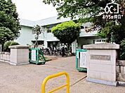 所沢市立北秋津小学校 徒歩4分。開発が進む所沢の人気な北秋津エリアの小学校でございます。 生徒数も多いです！ 260m