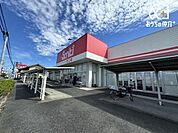 サンキ所沢店 徒歩5分。欲しい商品きっとみつかる。ファッション市場をコンセプトに、みんなの欲しいが見つかるお店です。 370m