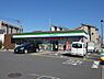 周辺：ファミリーマート　ふじみ野鶴ヶ岡店 徒歩4分。 270m