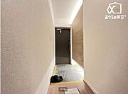 いつも気持ちよくご家族をお見送り、お出迎えできる玄関です。