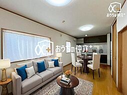 東久留米市神宝町2丁目 4LDK駐車場