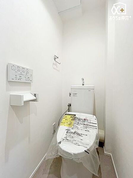《換気機能》がついているため、新鮮な空気を常に取り込むことができ、清潔に保つことができます。湿気やニオイ対策にも役立ち、室内を快適にすることができますね!