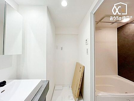 家族みんなが毎日使う洗面室。忙しい朝には使いやすい洗面室で、ステキな一日のスタートをきりましょう。