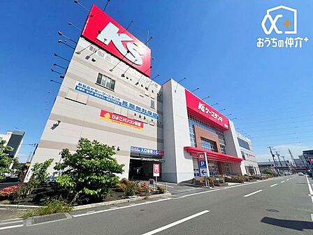 ケーズデンキ新座店 徒歩19分。駐車場がとても広く、利用しやすい家電量販店です。 1470m
