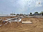 周辺には高い建物がなく、開放的な眺望！晴れた日には気持ちの良い青空が広がります。長閑で落ち着いた住環境。