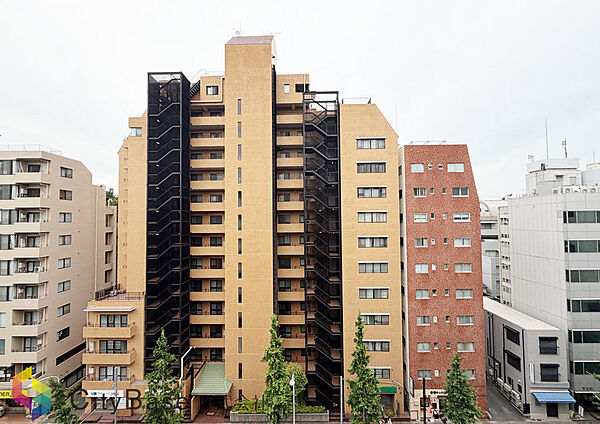 バルコニーを拡大表示
